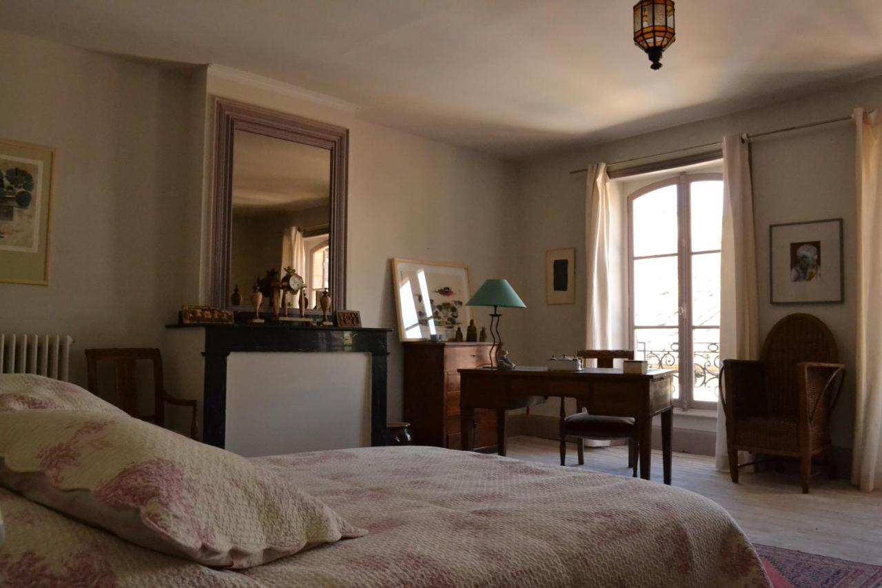 La Chambre De Diane Lectoure Eksteriør billede