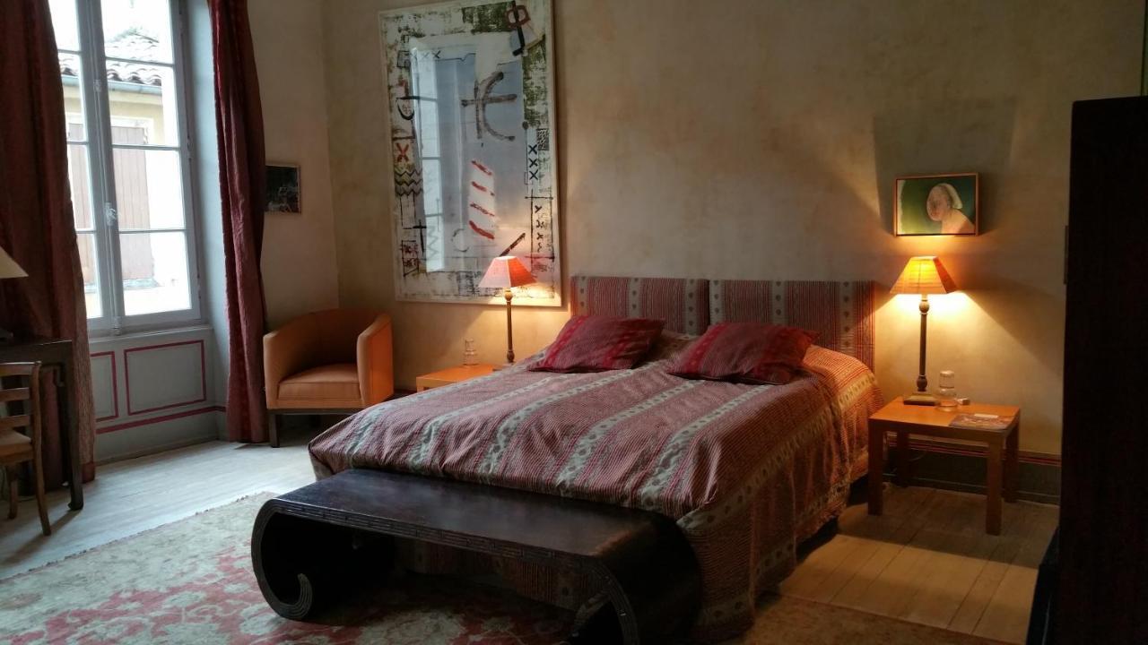 La Chambre De Diane Lectoure Eksteriør billede